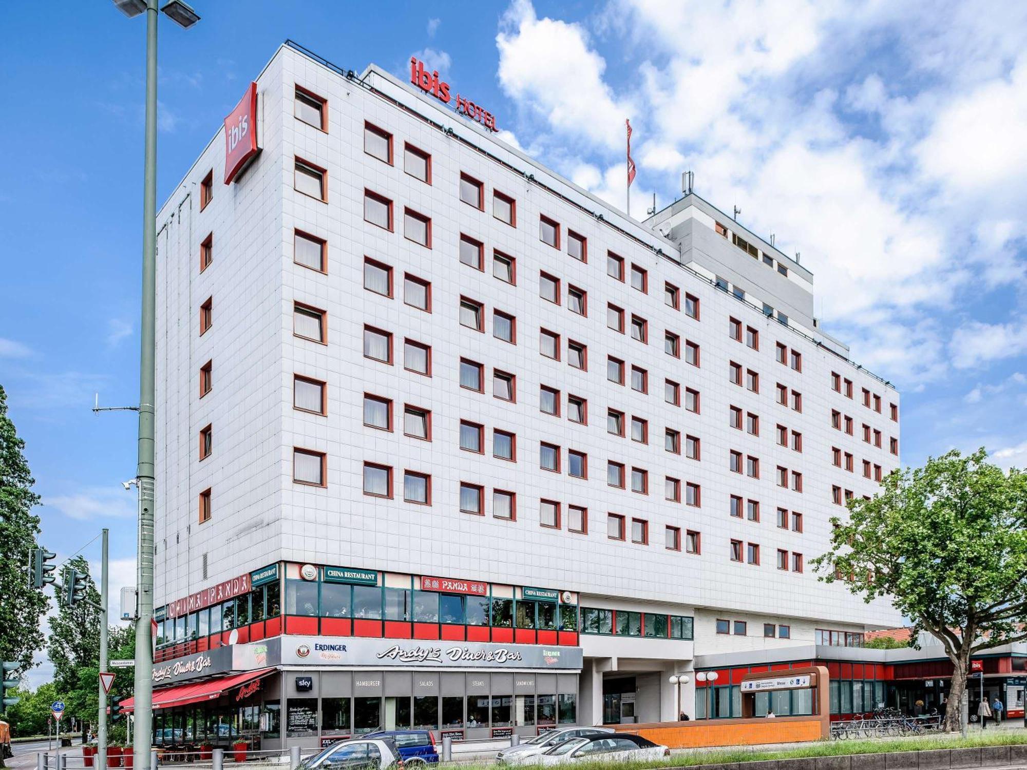 Ibis Messe Hotel 2*