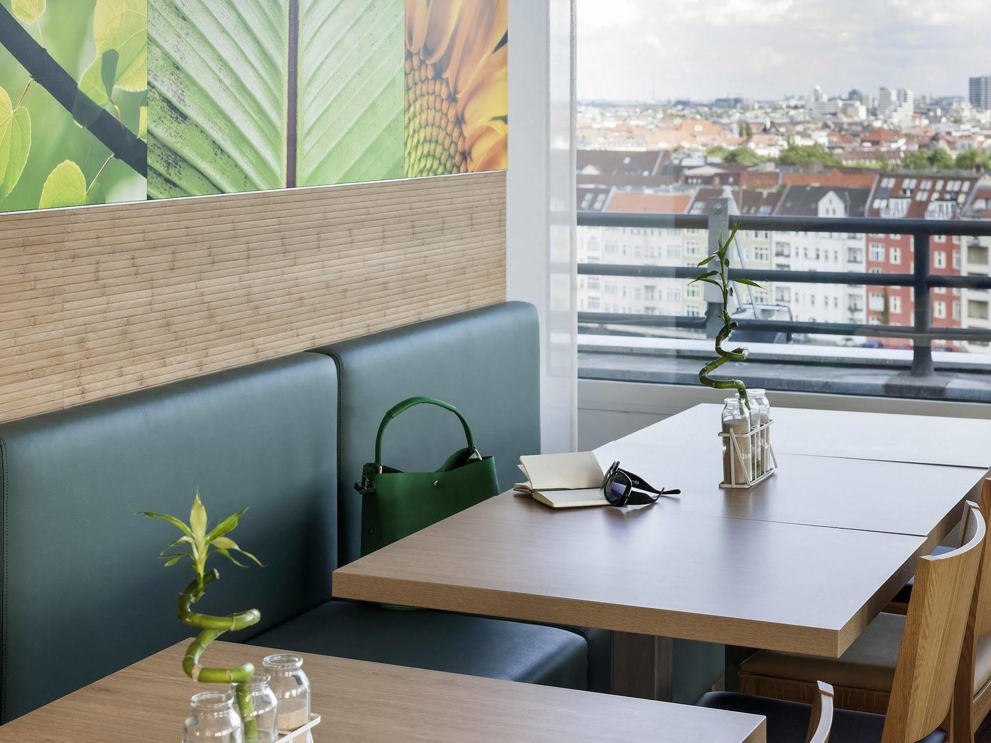 Ibis Messe
